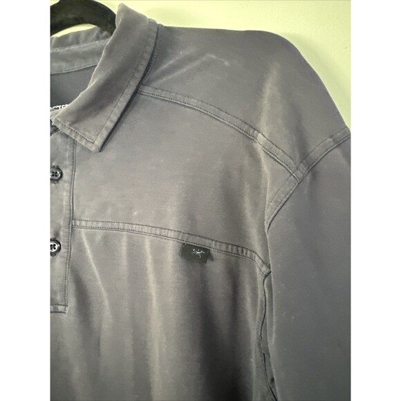 BLEACH FLAW! Arc'teryx Captive Polo Shirt Blue Large Performance‎ Lightweight - Picture 3 of 9
